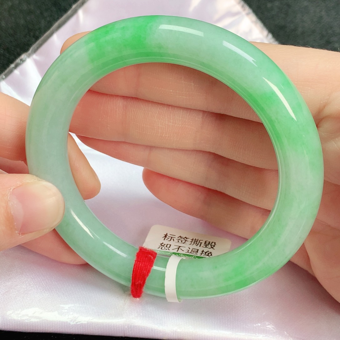 翡翠手镯未镶嵌56➕