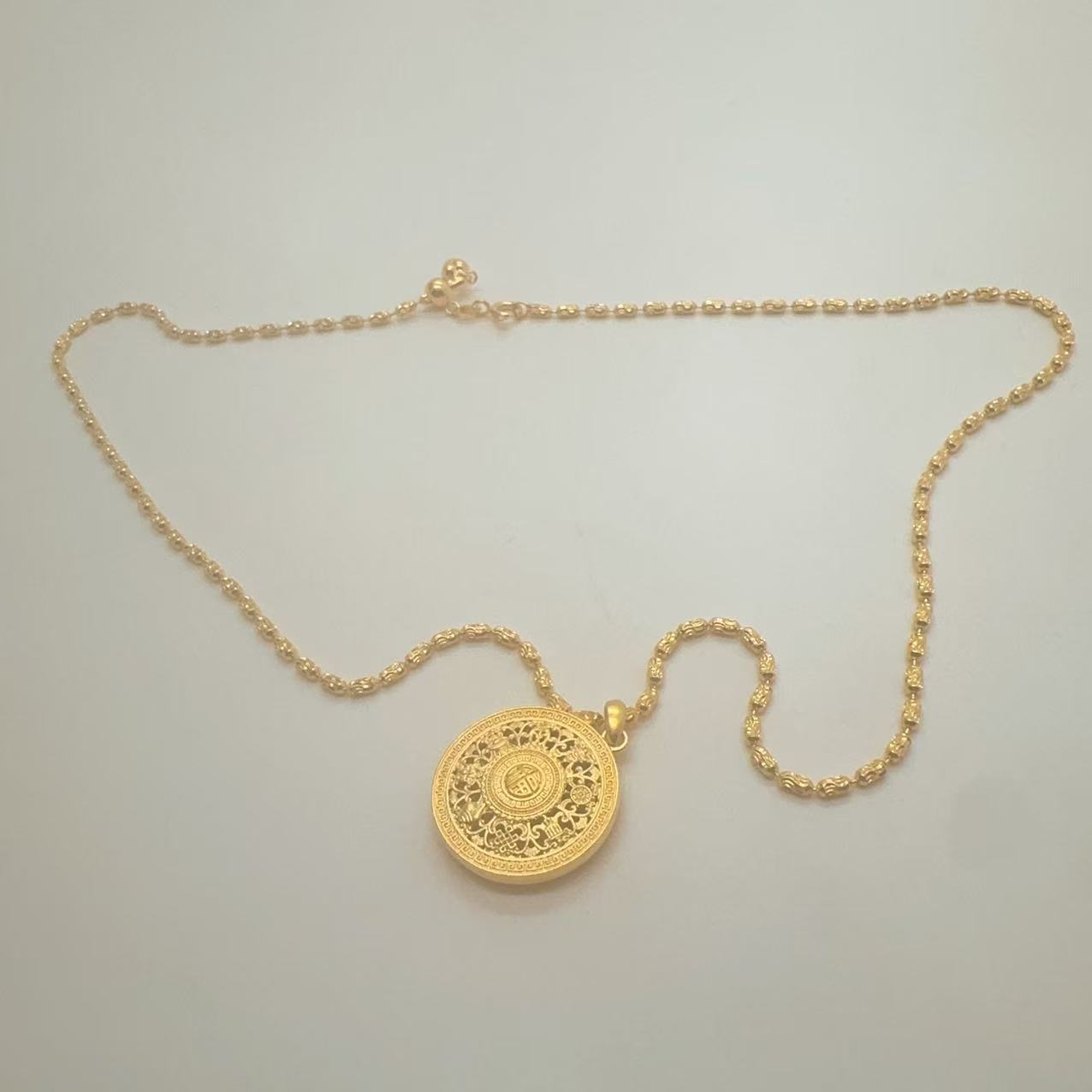 小八宝橄榄珠套链＋专柜首饰盒