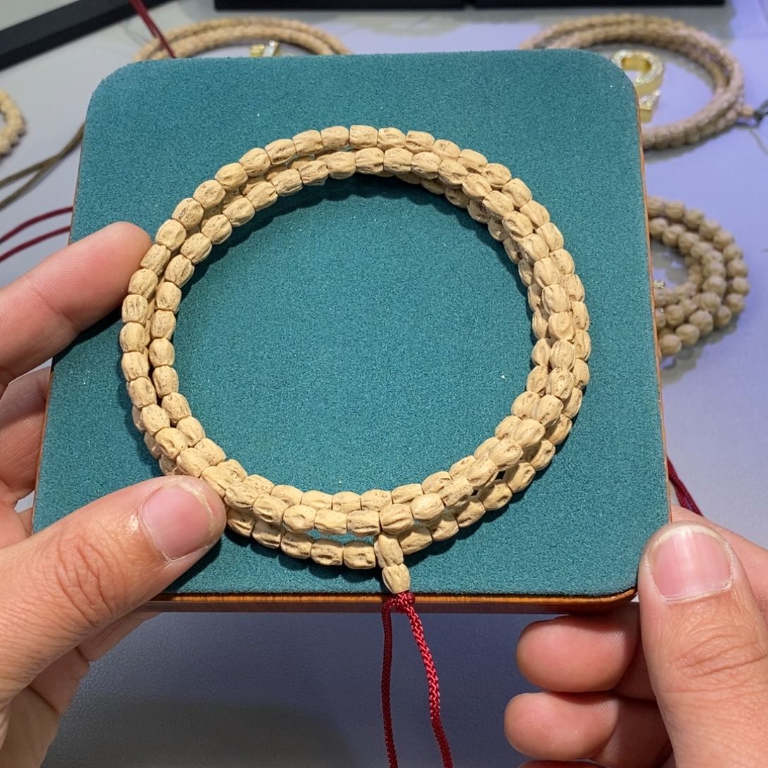 柏香籽/百香籽吊坠在****^