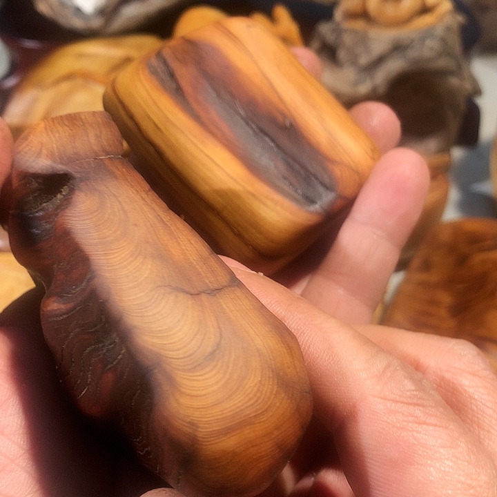 吉***照香榧木太行崖柏手把件