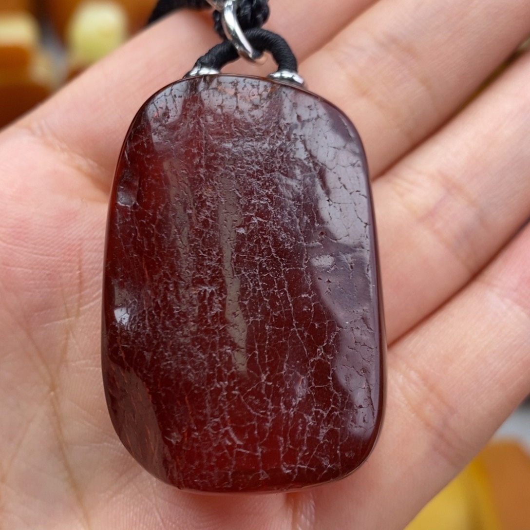 琥珀吊坠(赠链)未镶嵌