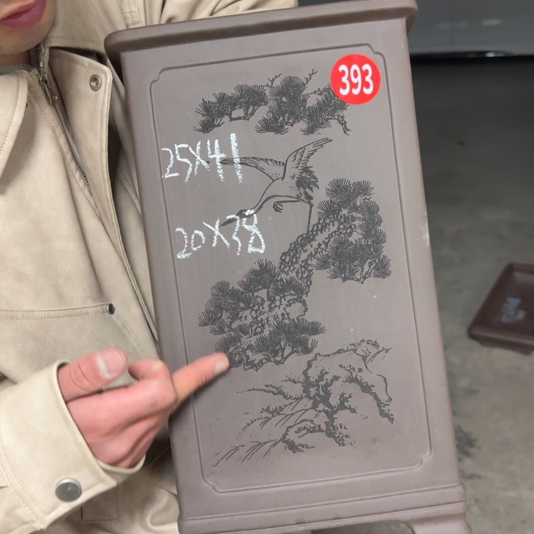 紫砂花盆呜呜呜呜