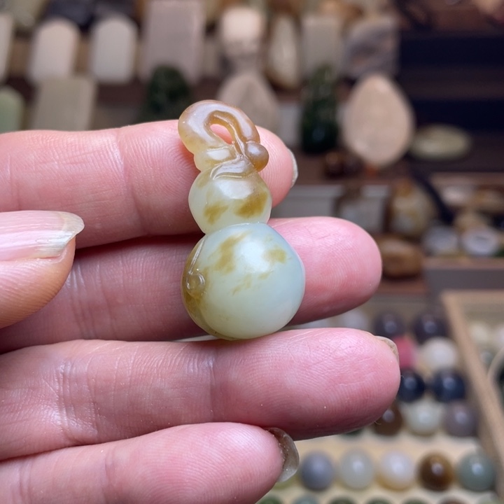 和田玉吊坠(不含链)未镶嵌