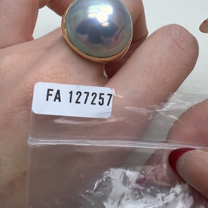 拼合珍珠（马贝珠）戒圈18K金镶嵌