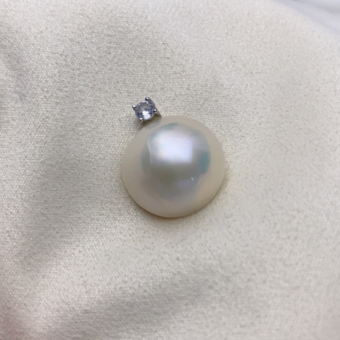 【闪购商品】拼合珍珠（马贝珠）颈饰银S925镶嵌