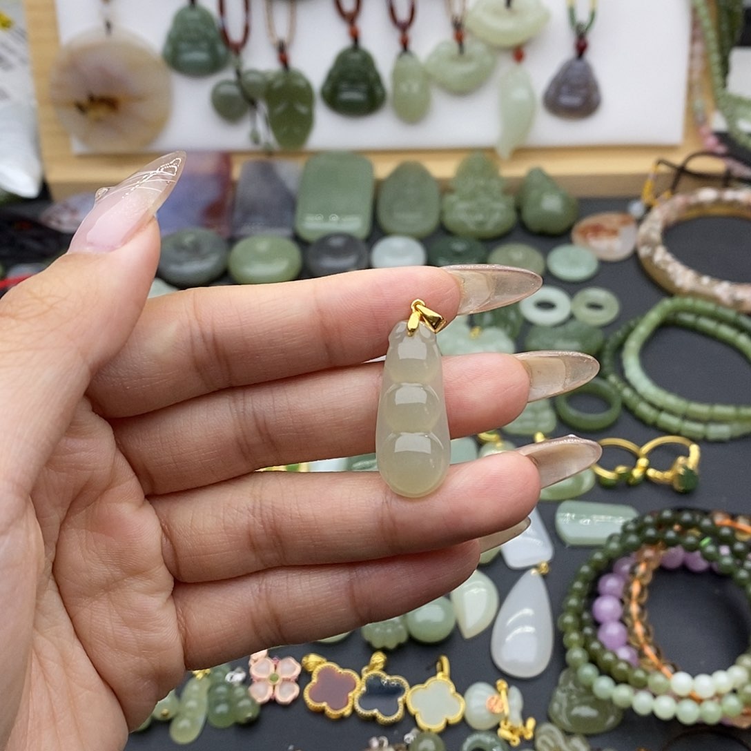 和田玉吊坠(不含链)银S925镶嵌