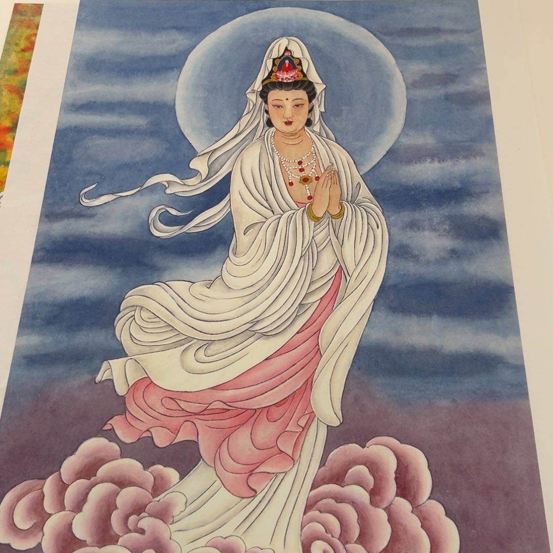 国画四尺三开观音菩萨