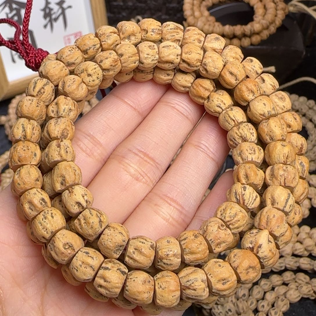柏香籽/百香籽吊坠