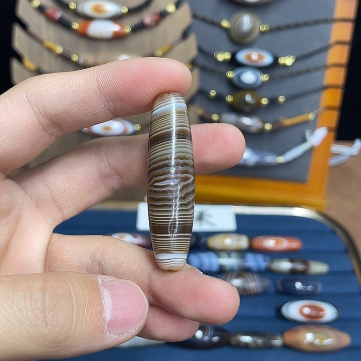 羊***冬玛瑙/玉髓合金颈饰