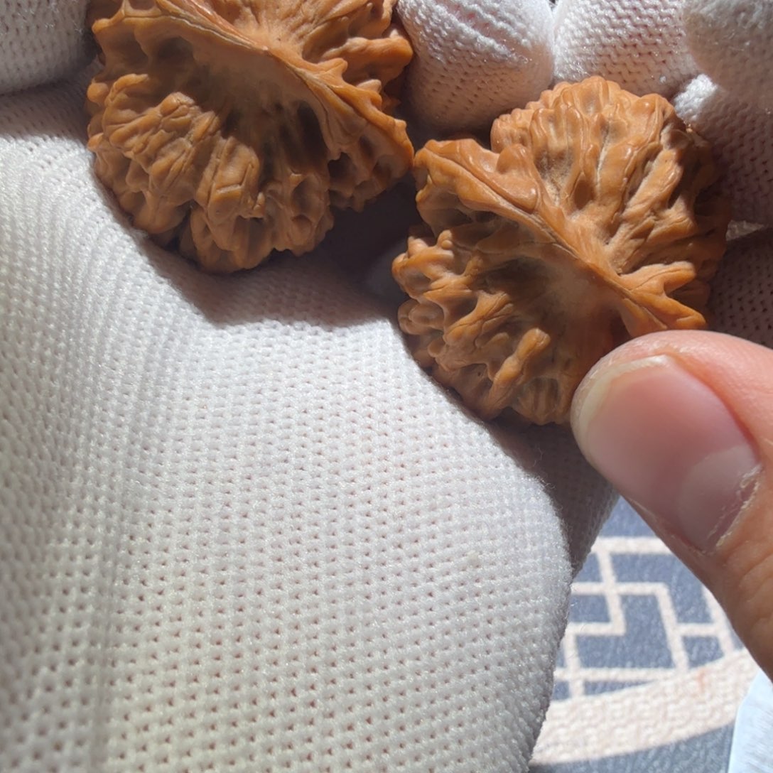 文玩核桃吊坠秦闷