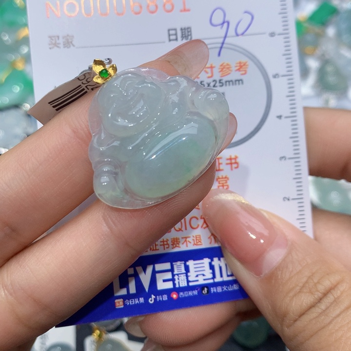 翡翠颈饰18K金镶嵌佛公