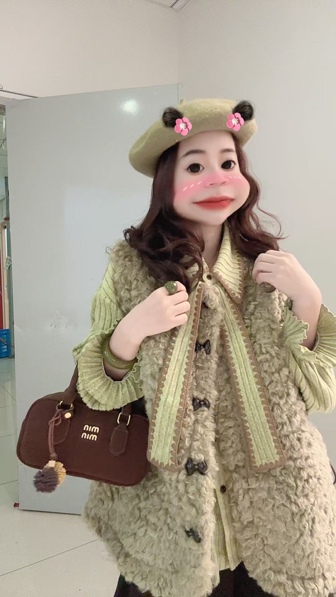 【蝴蝶结扣子马甲】2025新款秋冬加厚羔羔绒马甲背心