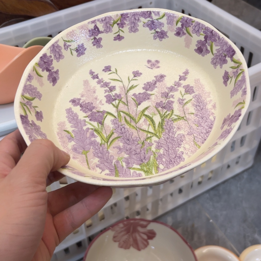 陶瓷微瑕餐具介意勿拍，满18飞！