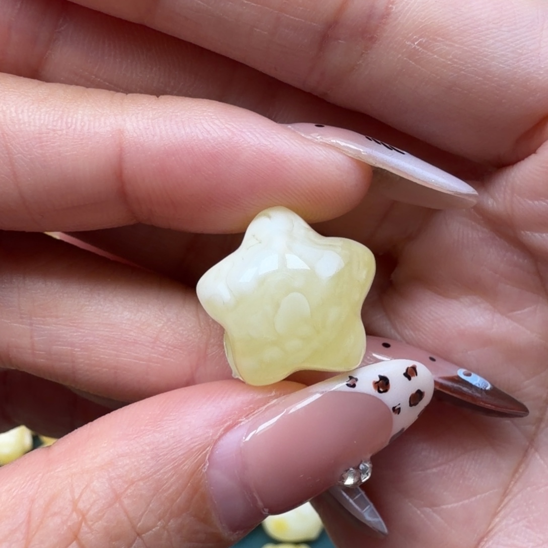 蜜蜡未镶嵌裸石蜜蜡