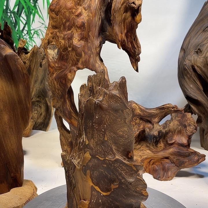 曾***禹木直播间一物一拍2件摆件