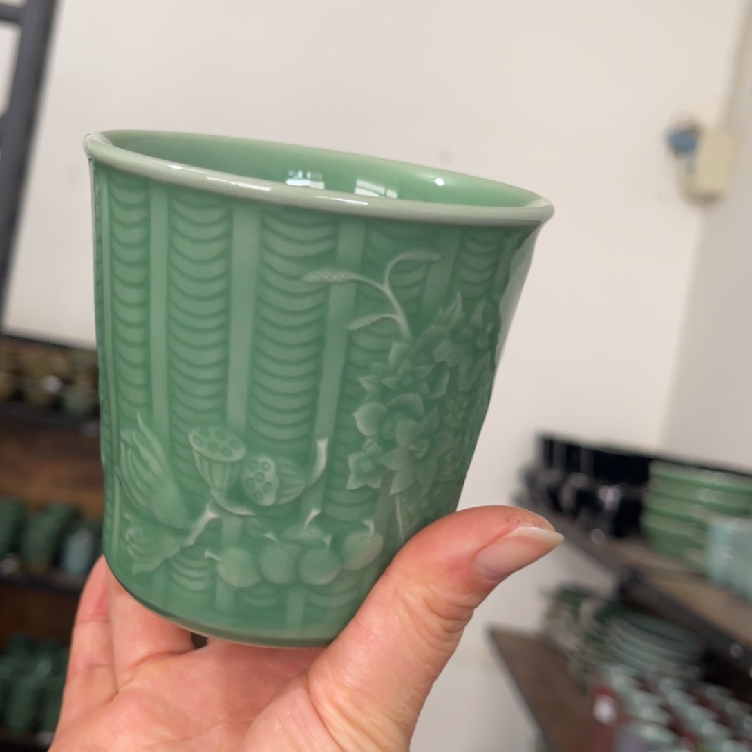 瓷片哈哈哈哈哈哈哈哈呵呵