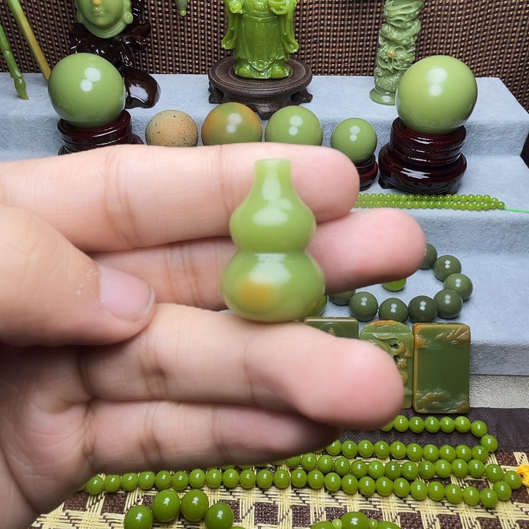 华****石材福利品小葫芦112