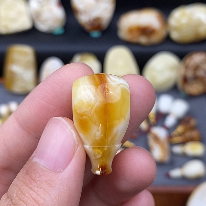 未镶嵌琥珀裸石15一线三通p44