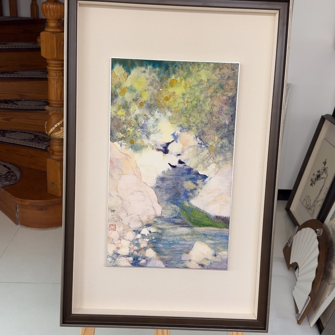 国画党震 竖幅 带框