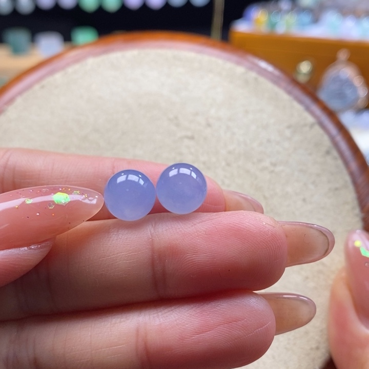 翡翠吊坠(不含链)未镶嵌多样性发其一（只发一颗）