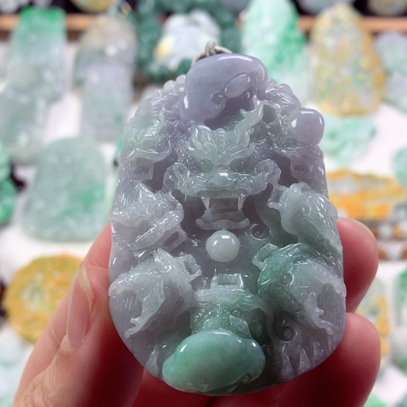 【闪购商品】翡翠吊坠(不含链)未镶嵌