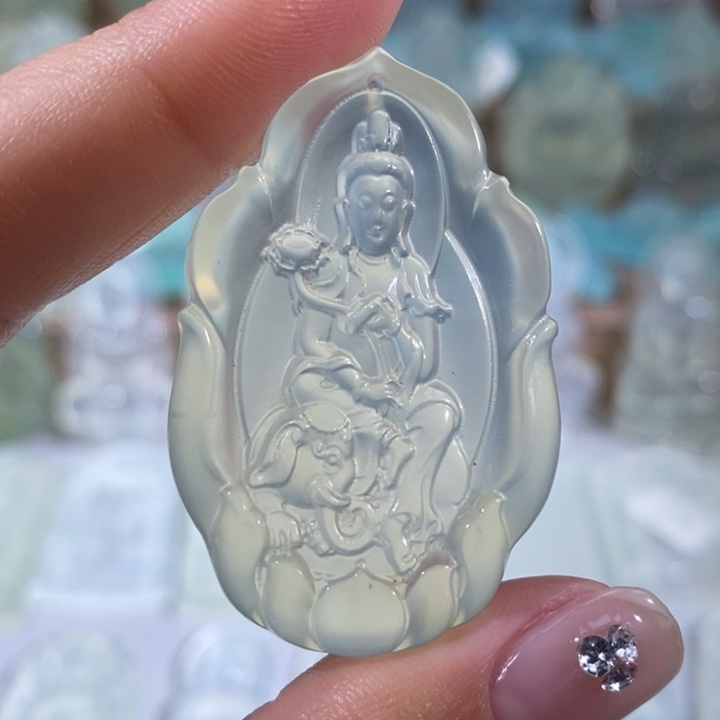 岫玉吊坠未镶嵌吊坠