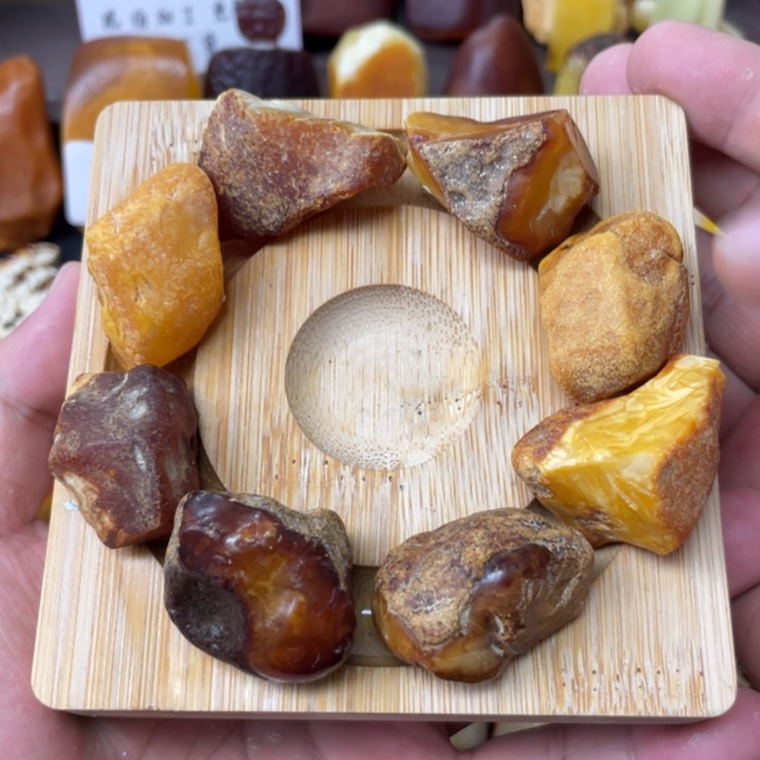 定制蜜蜡未镶嵌原石定制