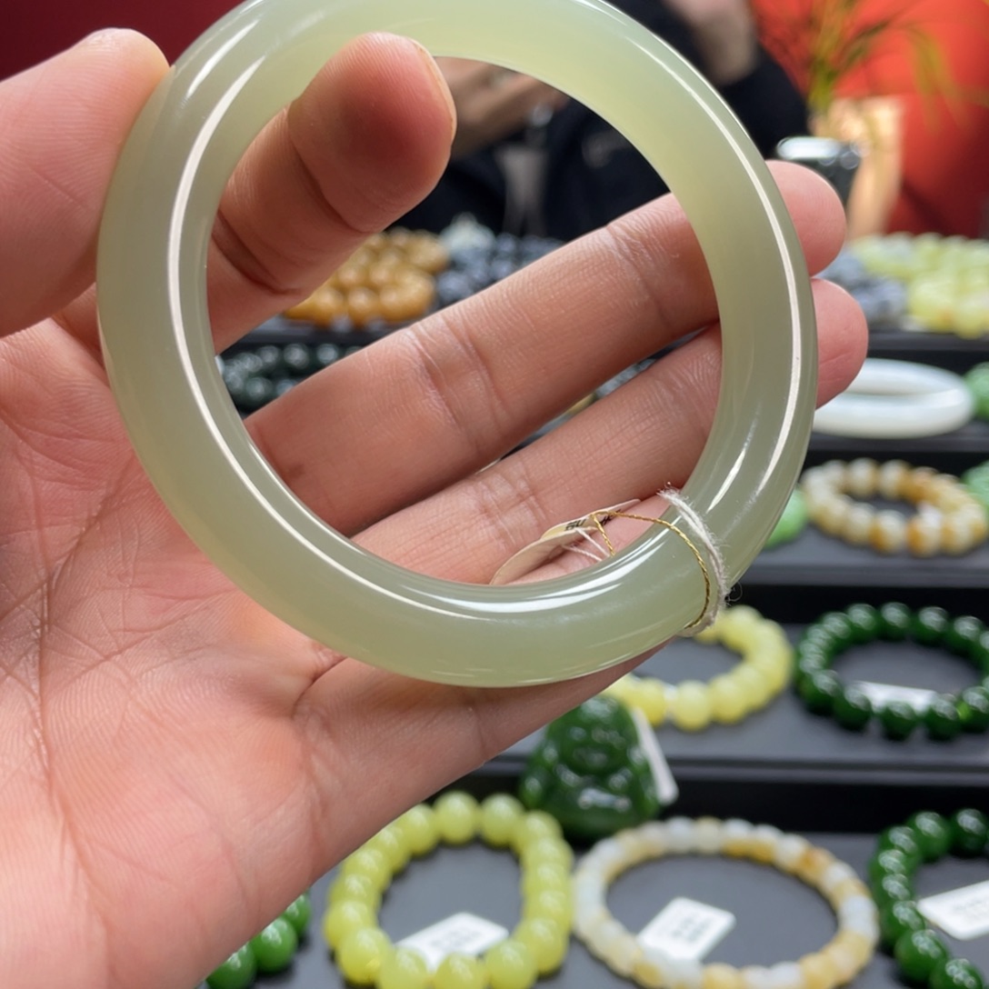 和田玉手链未镶嵌