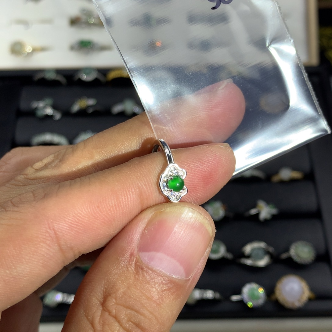 花***坊翡翠银S925镀金镶嵌戒指580