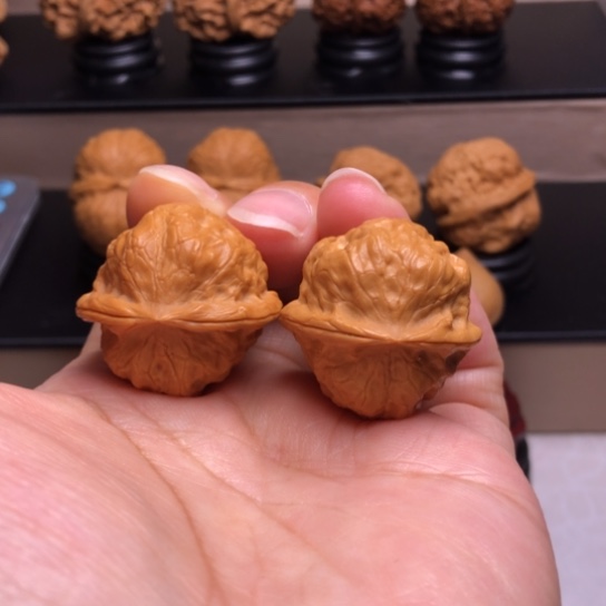 文玩核桃把件芭蕉扇44