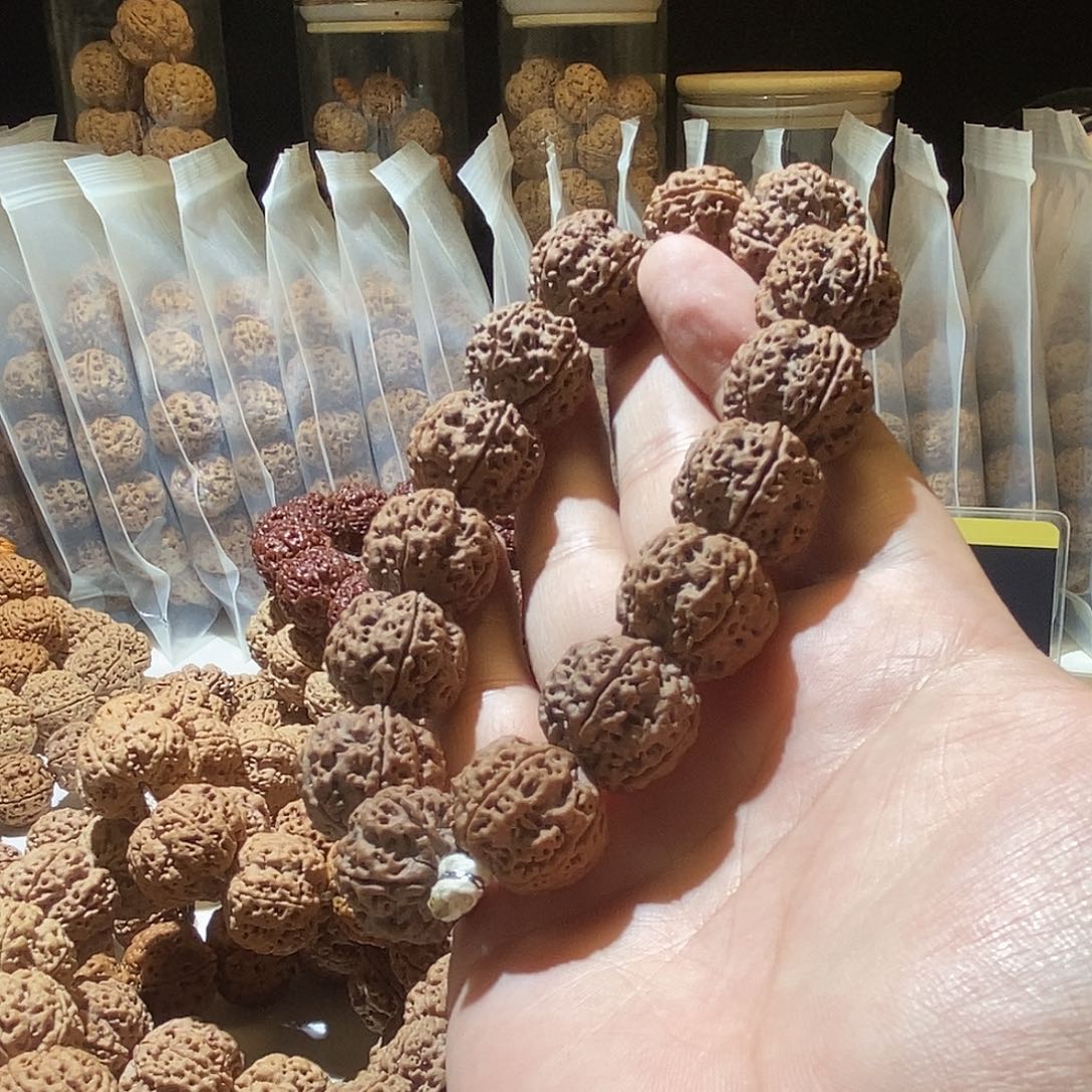 吊坠金刚菩提私人订制安娜红皮原生态20mm