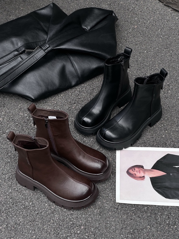 132【巴黎之约】达思图厚底切尔西靴女2025新款秋冬英短筒烟筒靴潮
