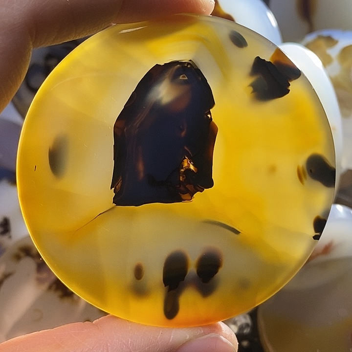 未镶嵌颈饰玛瑙/玉髓