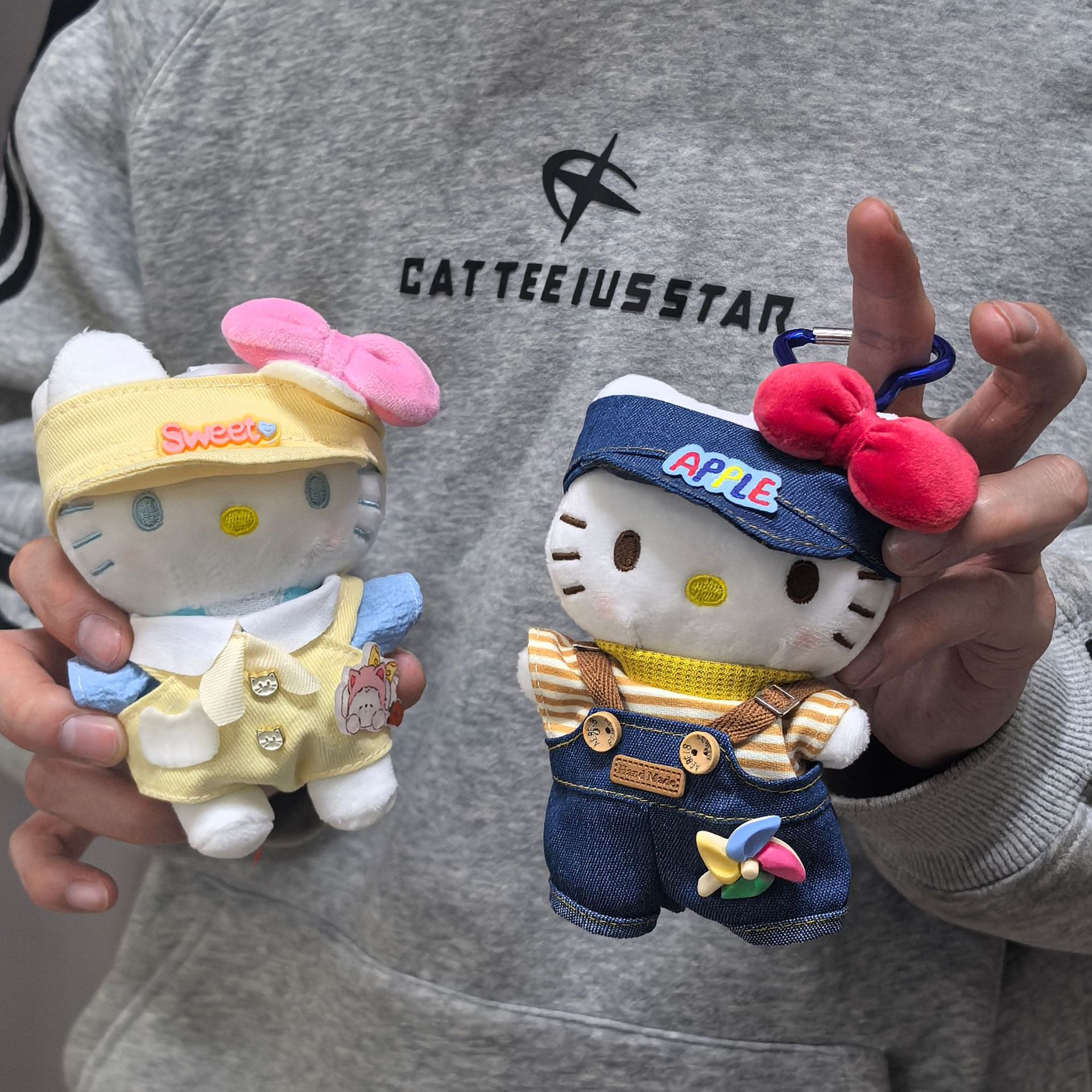 可爱遮阳帽背带裤挂饰便携款可爱风包包kittykt猫儿童节六一挂件