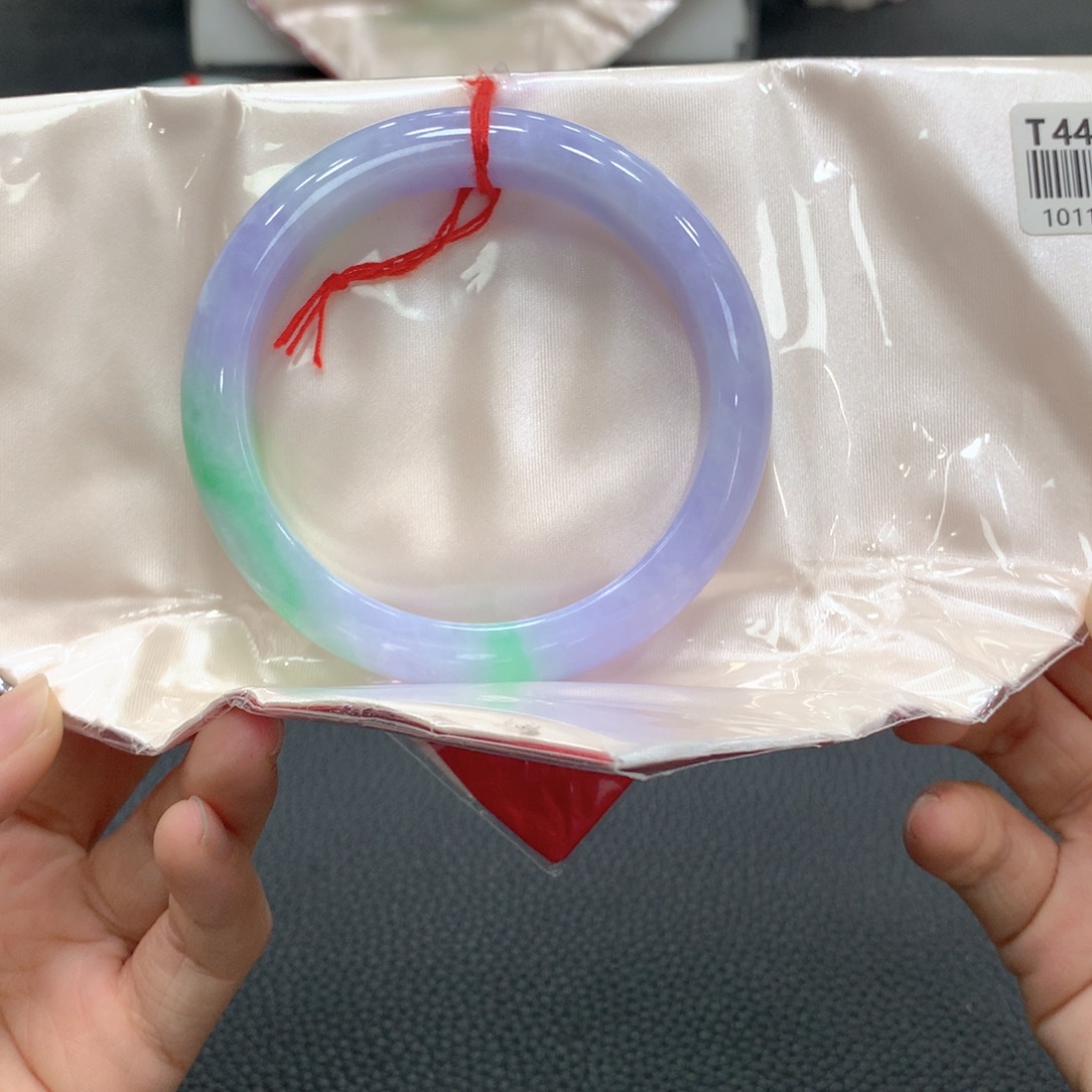 阿***肯翡翠未镶嵌手镯翡翠