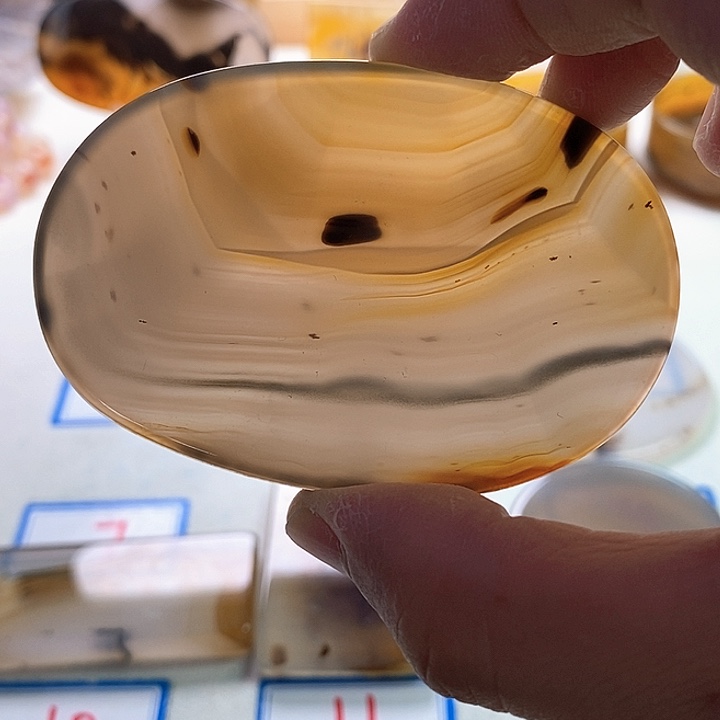 玛瑙/玉髓未镶嵌珠宝半成品