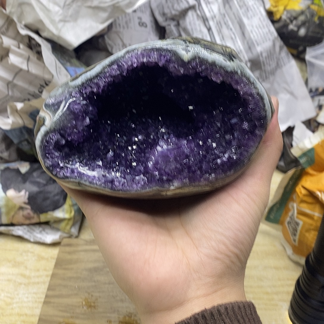 未镶嵌水晶大型摆件（非配饰）