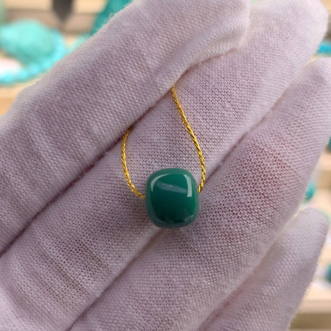 绿松石珠宝奇石未镶嵌9.3×8.2