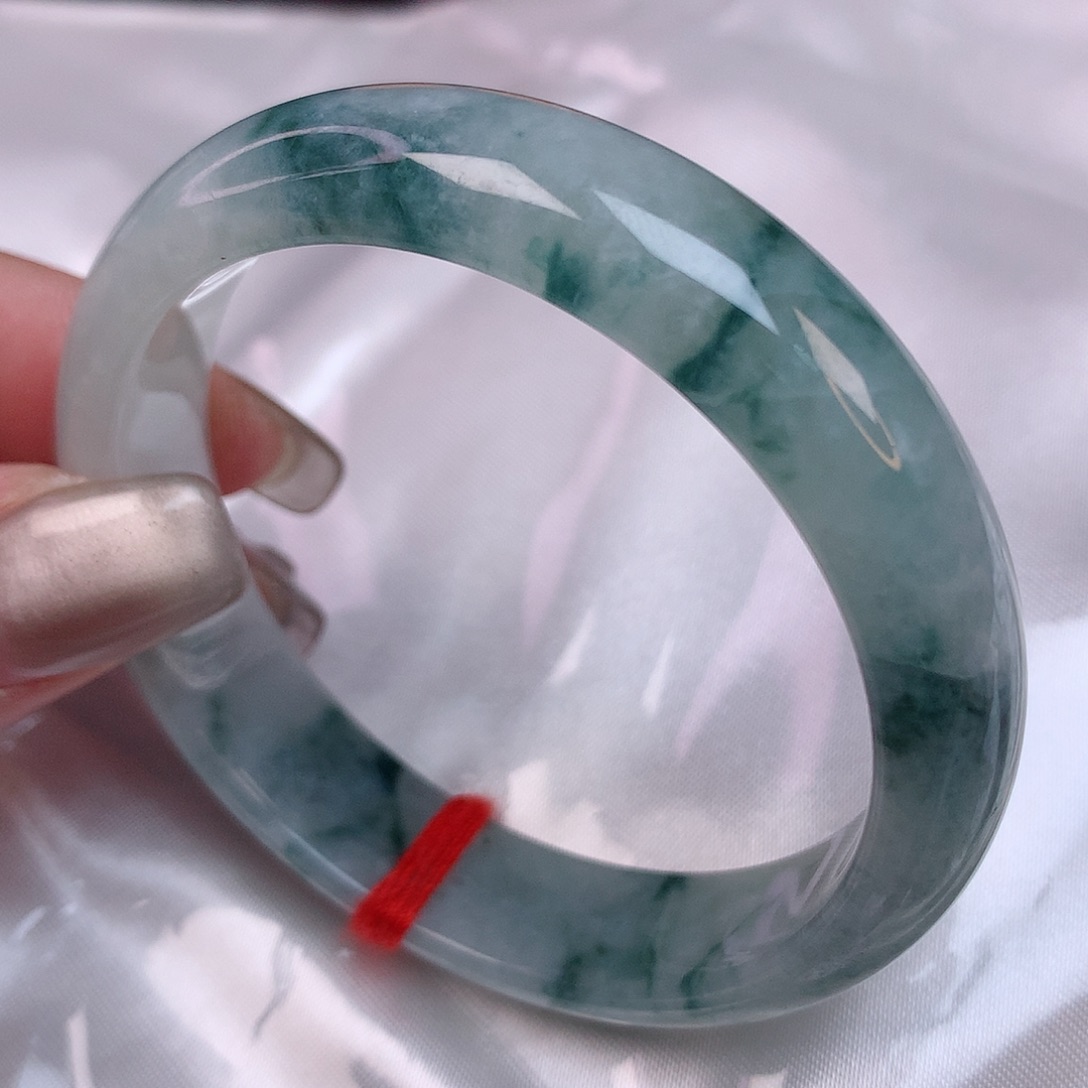 翡翠手镯未镶嵌53 翡翠手镯