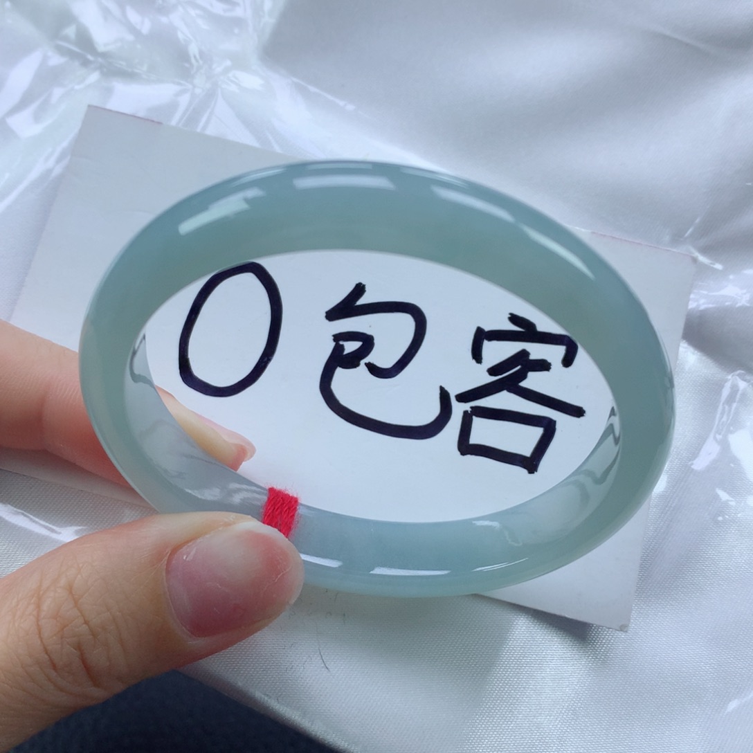 翡翠未镶嵌手镯54贵妃