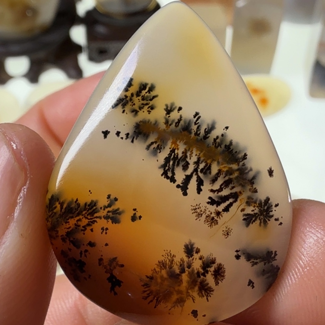 玛瑙/玉髓未镶嵌珠宝半成品