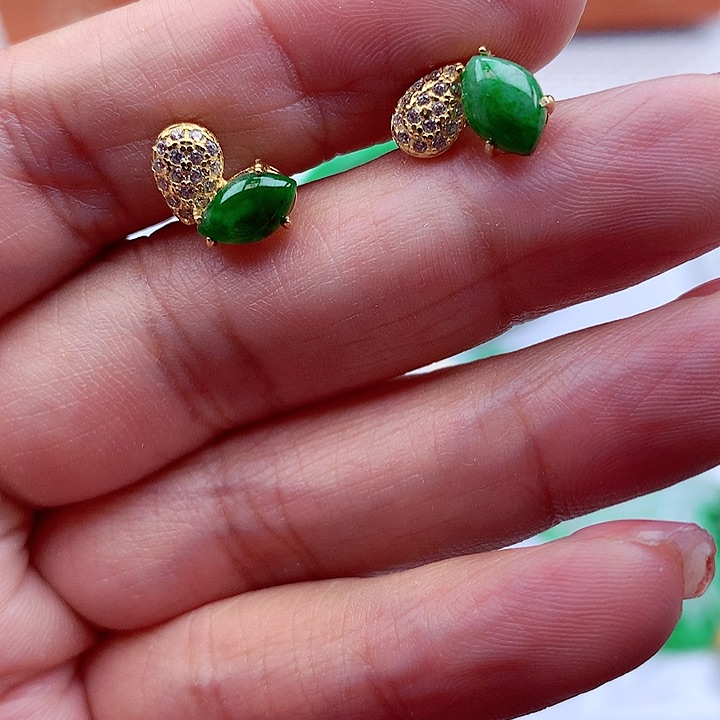 翡翠颈饰银S925镶嵌翡翠