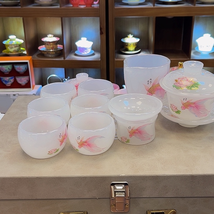 段泥茶杯吧啦吧拉吧拉的我都不