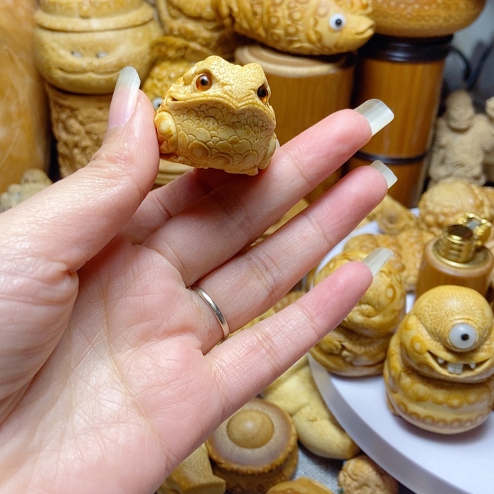 阿***先竹纯手工雕刻竹根金蟾