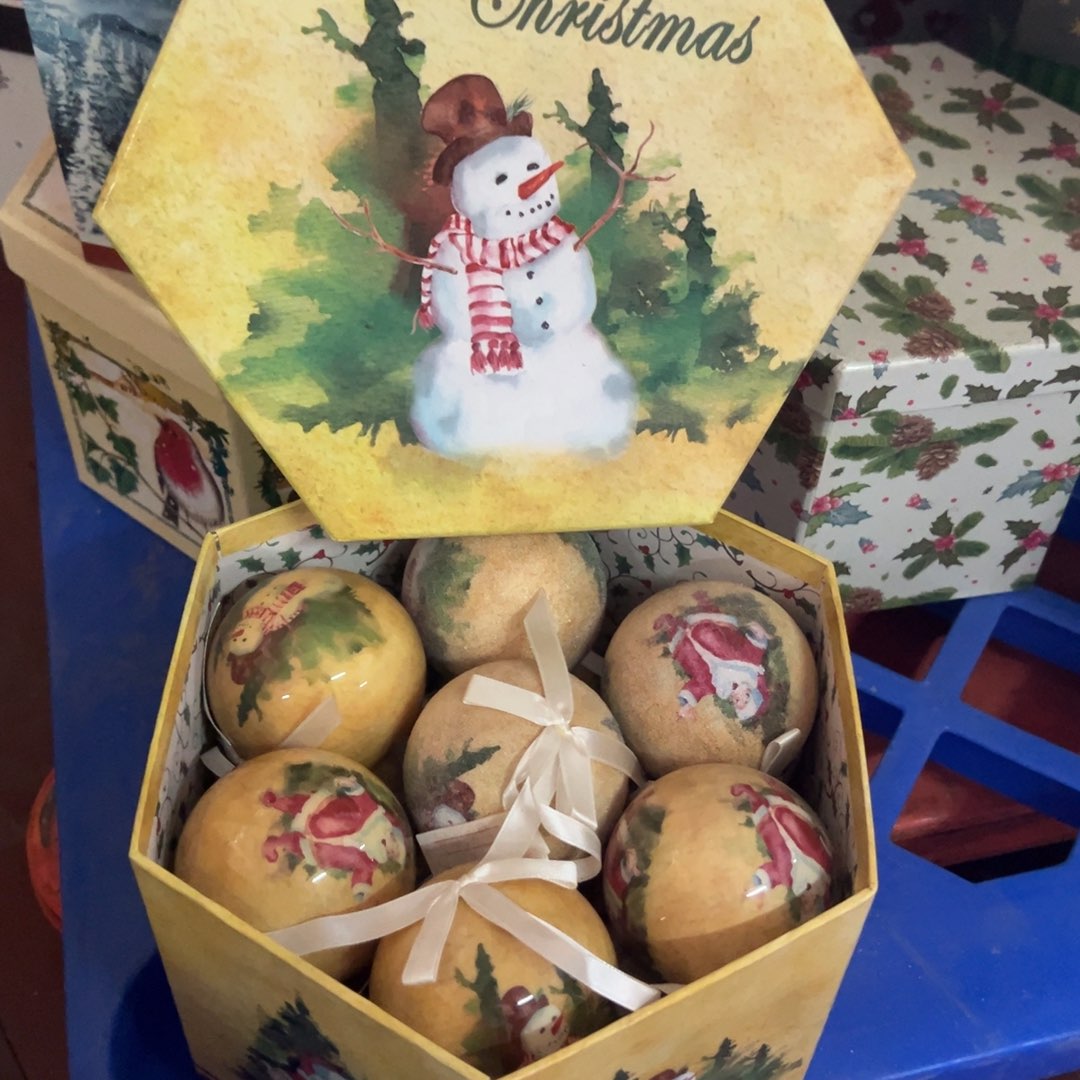 陶瓷圣诞纸盒不退换工艺品