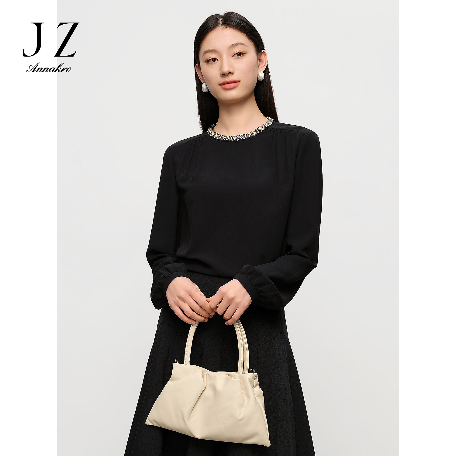 JUZUI玖姿JTFC80104商场同款优雅静奢钉钻雪纺上衣女秋季