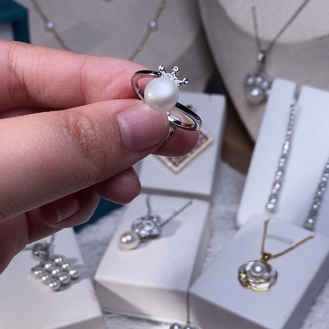 耳饰银S925镶嵌淡水珍珠