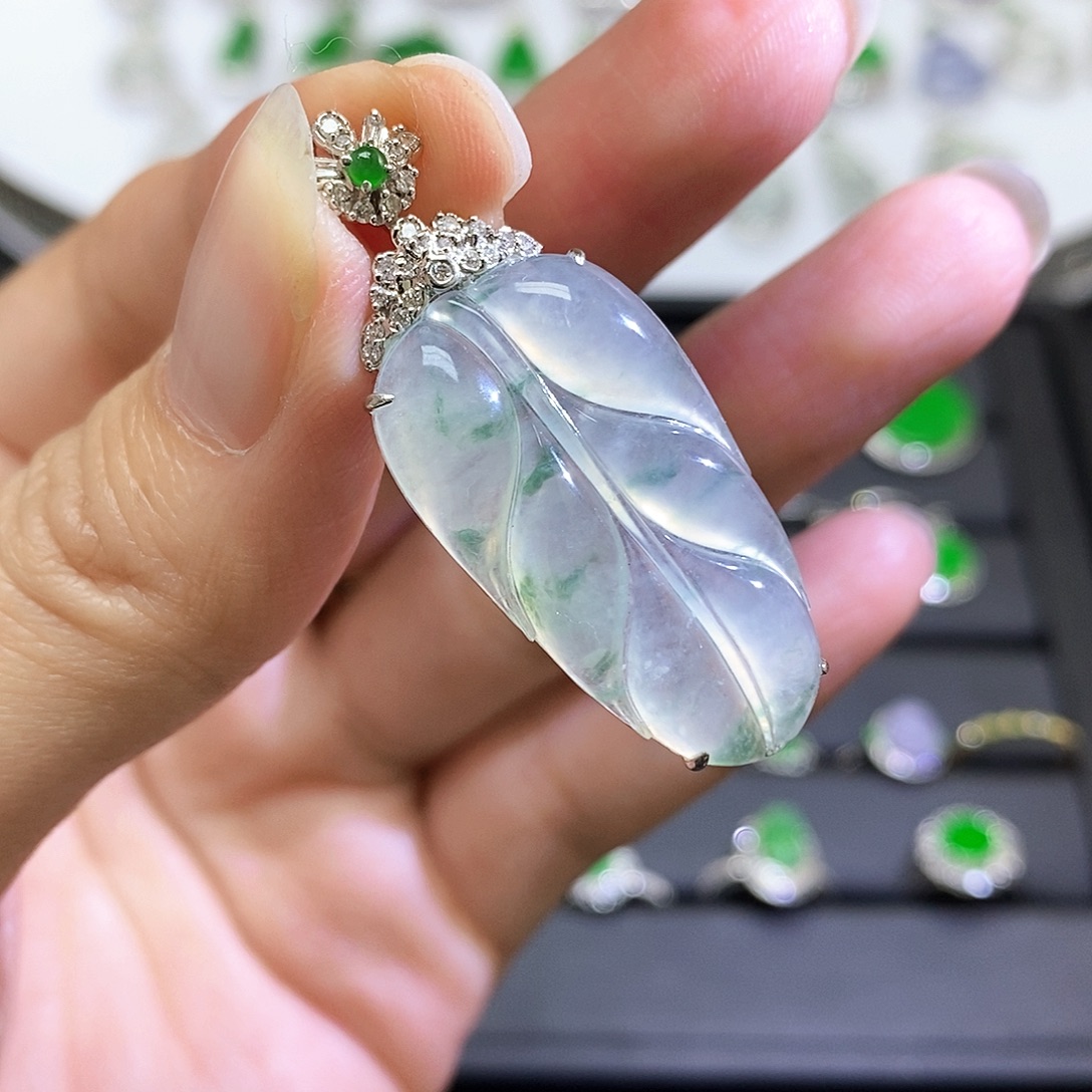 翡翠18K金镶嵌吊坠(不含链)