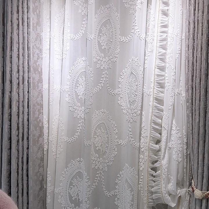 乳胶白色镜中花9✖️2.7