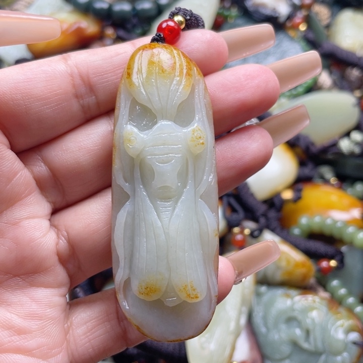 和田玉颈饰未镶嵌